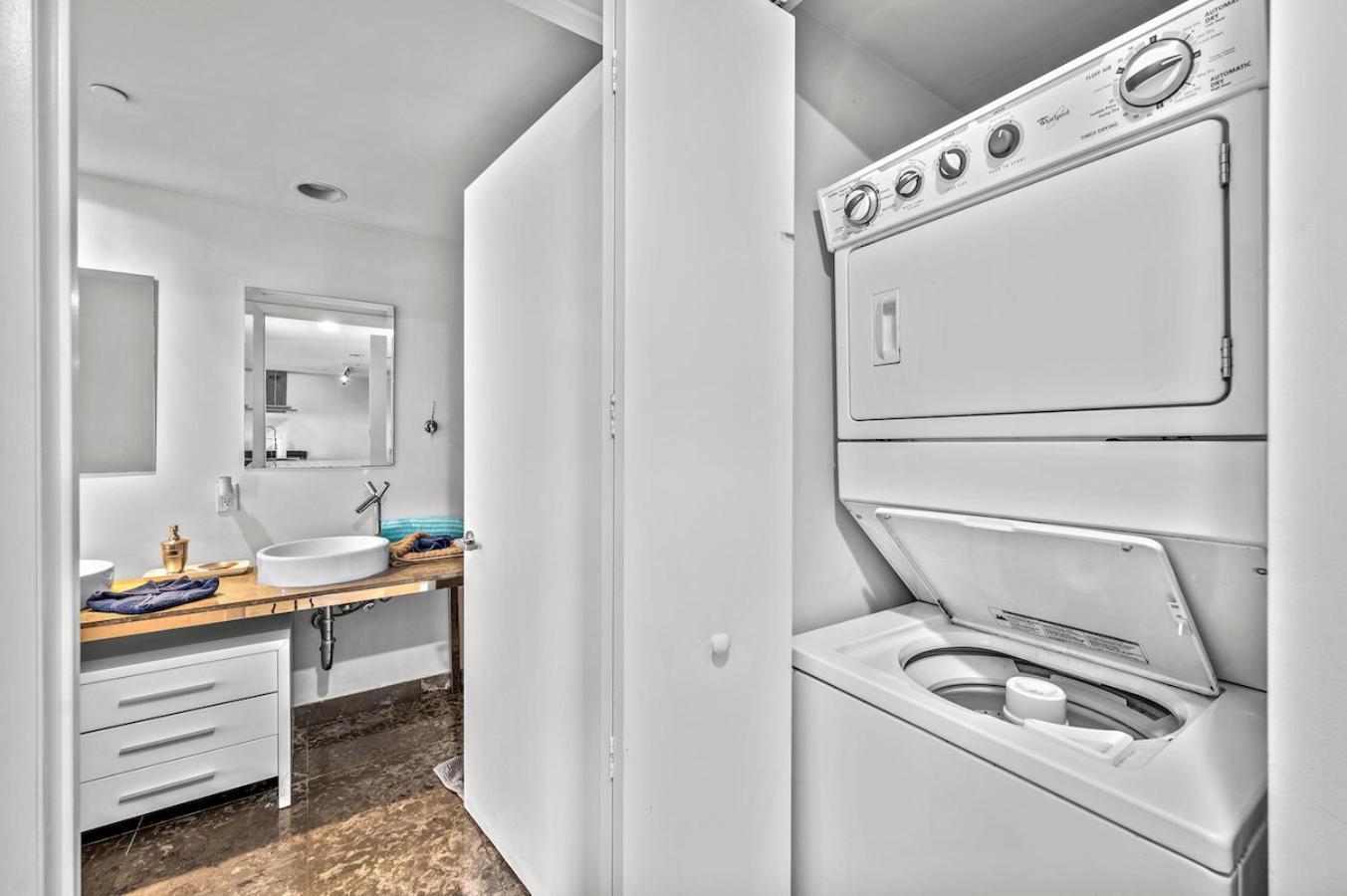 *W Icon Brickell- Luxury 2Br Highrise Corner Condo** Miami Eksteriør billede